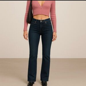 LEVI’S 524 LOW-RISE SKINNY JEANS SIZE 30 DARK WASH 31” INSEAM SLIGHT STRETCH